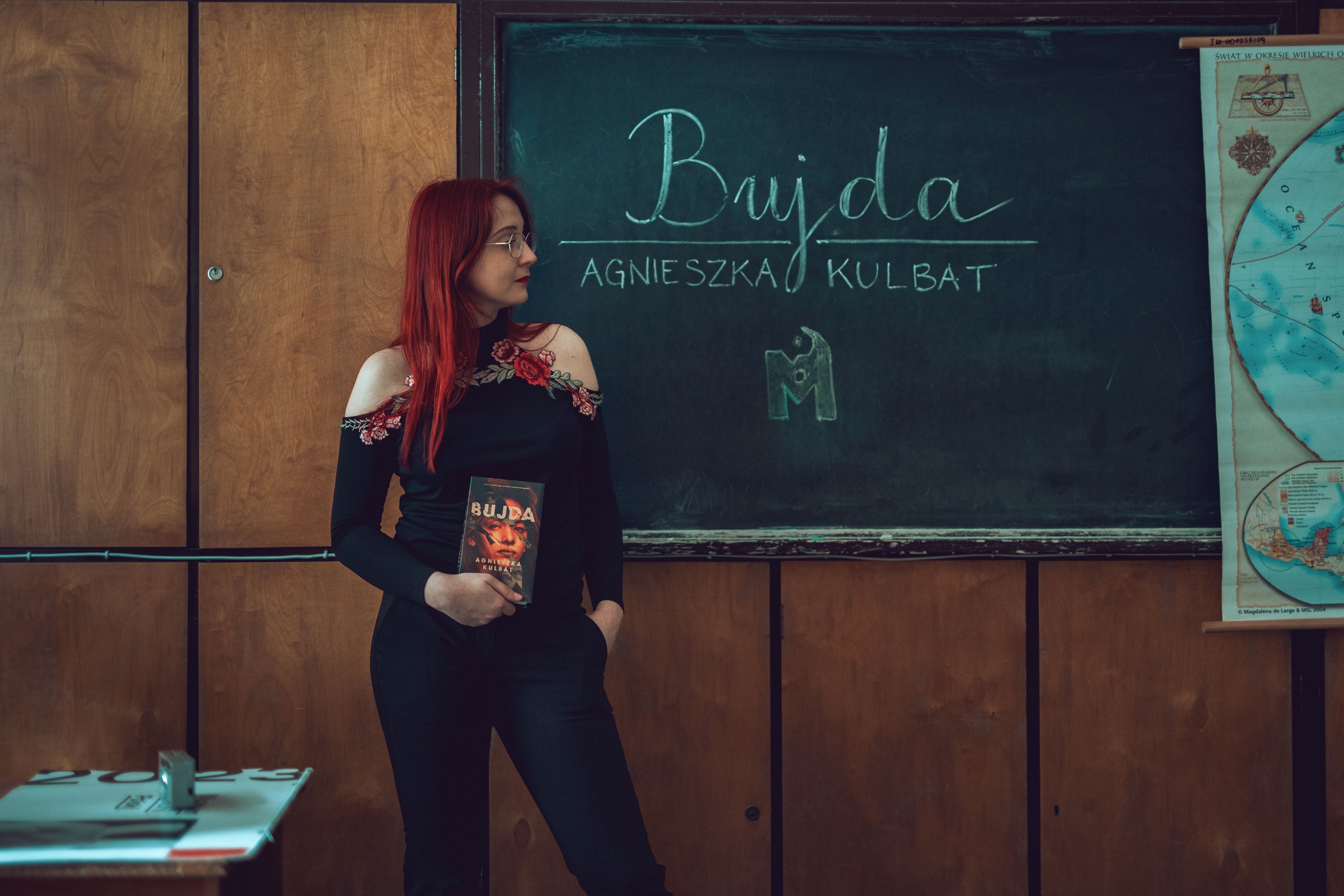     Nie romantyzuję złych zachowań - rozmowa z Agnieszką Kulbat o thrillerze dla młodzieży pt. Bujda [WYWIAD]